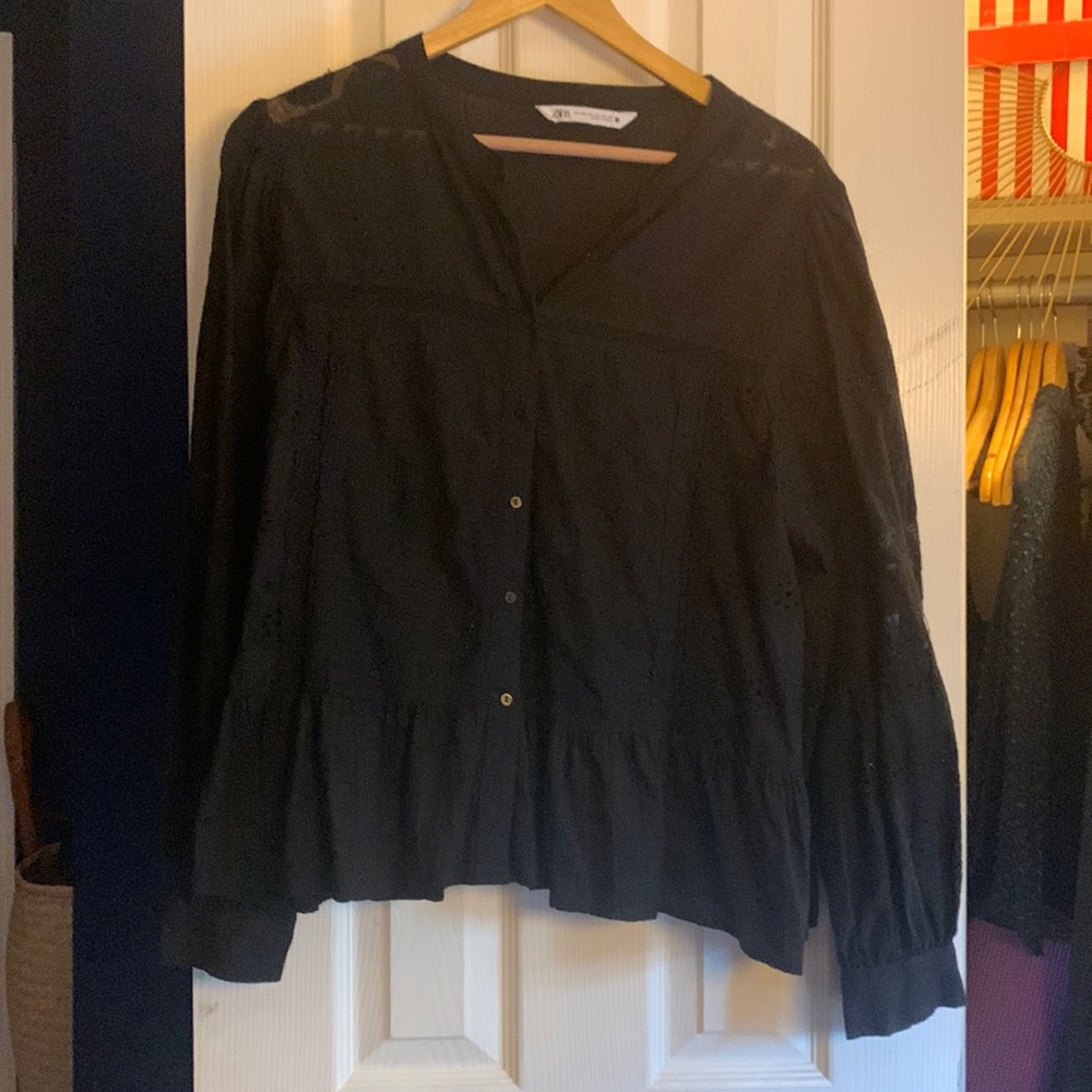 Black eyelet Zara top, never worn